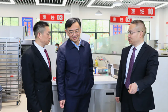 �»���������ȫ���������������ۻ���ְҵ���ܵȼ�֤��䷢