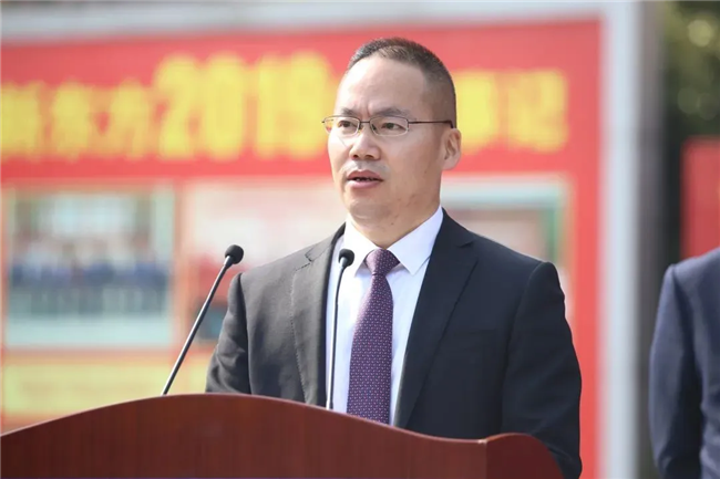 �»���������ȫ���������������ۻ���ְҵ���ܵȼ�֤��䷢