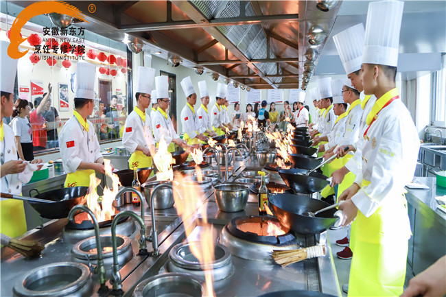 ����ѧ����ʱ5�졿������˹�ٱ�ҵ���������¶���ѧ��ʦ......