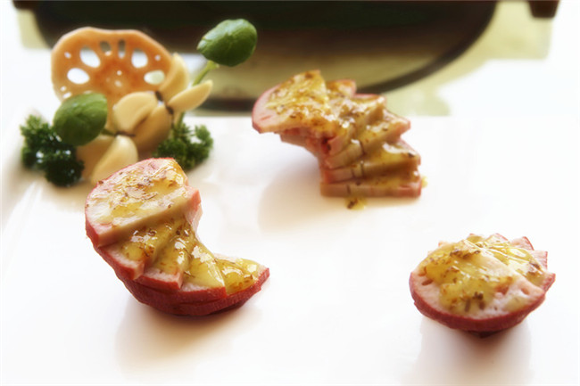 ��5��4����ڡ��ջ�һ�����Խ�����רҵ������ɹ�չ��