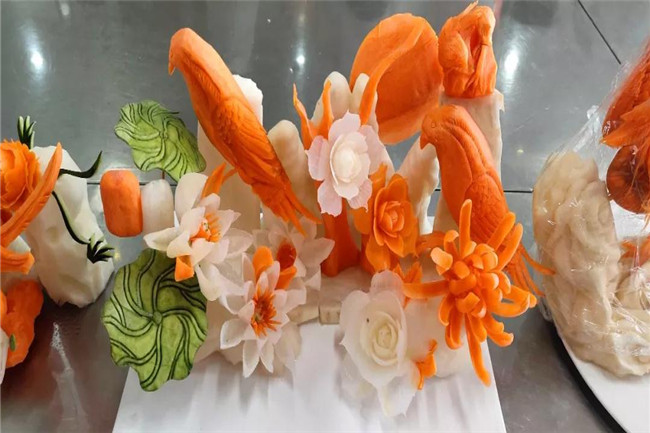 ��ѧ���������Ӹ��ൽ���գ������¹��Ǵ��������³�����