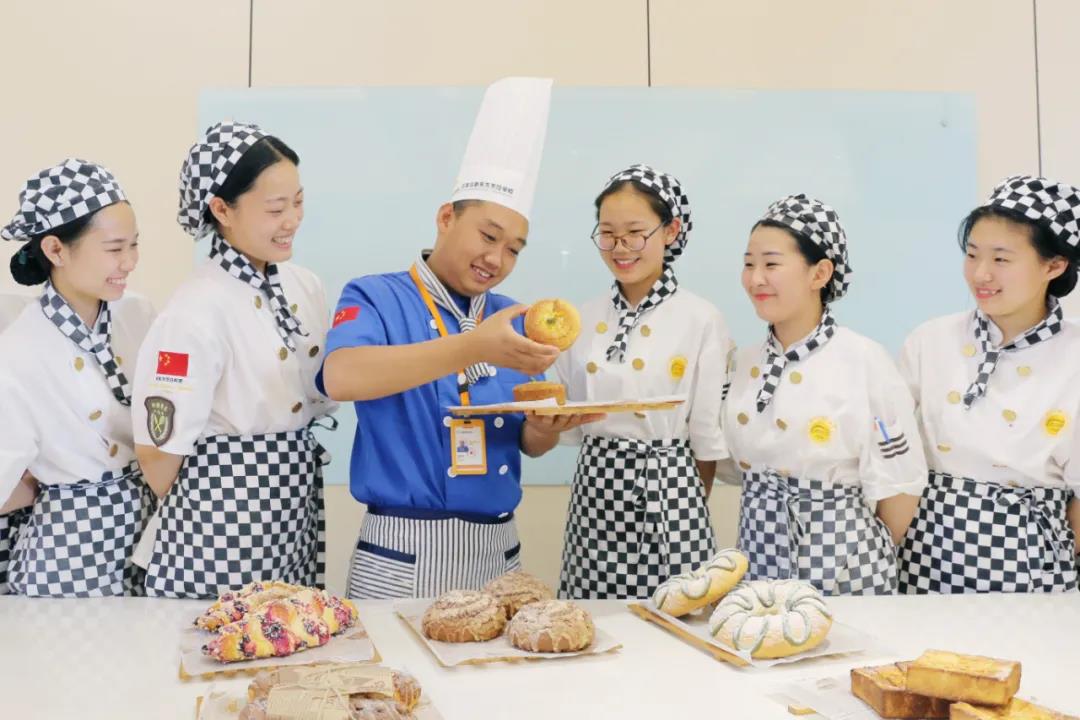 ���決���ɡ����������棬���������ƣ�������Ͷ���~