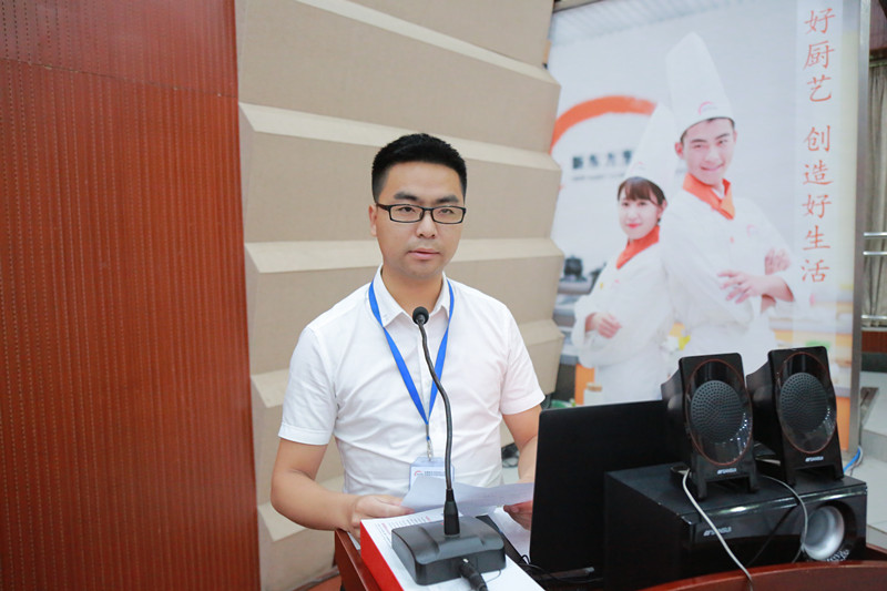 У���������࣬������������·