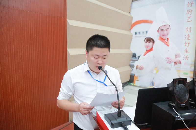 У���������࣬������������·