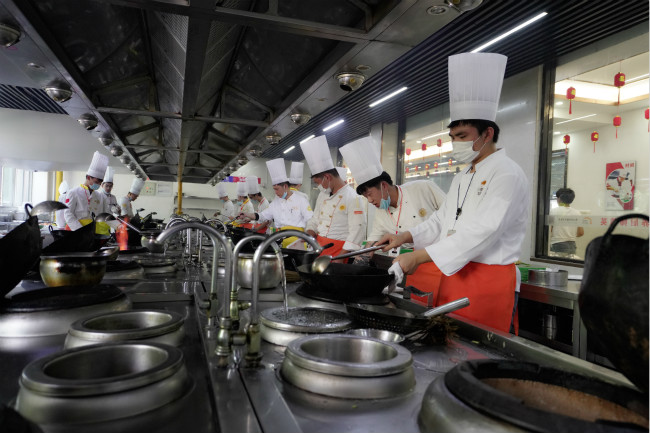 ����֤����ʱ�������¶�������ְҵ�ʸ�֤����