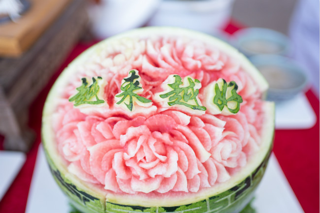 ��ϯ��Ʒչ|�ŷ����룬�ܶ��޻��ഺ