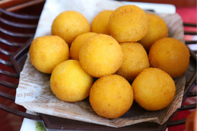 �в���ϯչ��ÿһ����Ʒ����֤�ɳ�