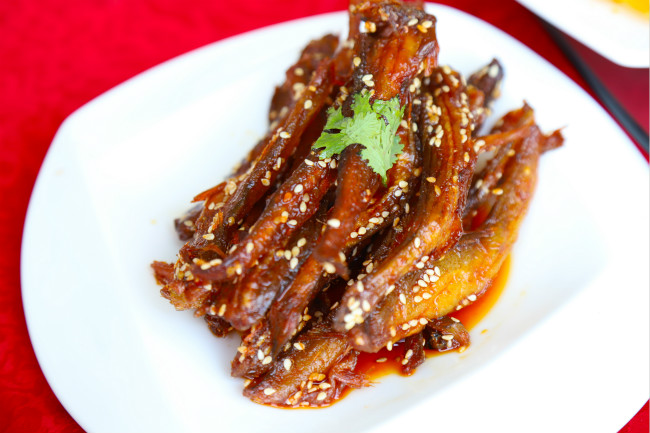 �в���ϯչ��ÿһ����Ʒ����֤�ɳ�