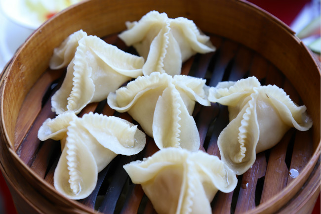 �в���ϯչ��ÿһ����Ʒ����֤�ɳ�