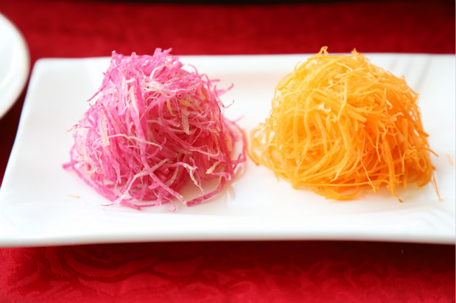 �в���ϯչ��ÿһ����Ʒ����֤�ɳ�