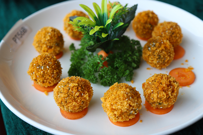 2020�Ϸʶ���Ȧ������⿼��ܴ�������У¡�ؾ���