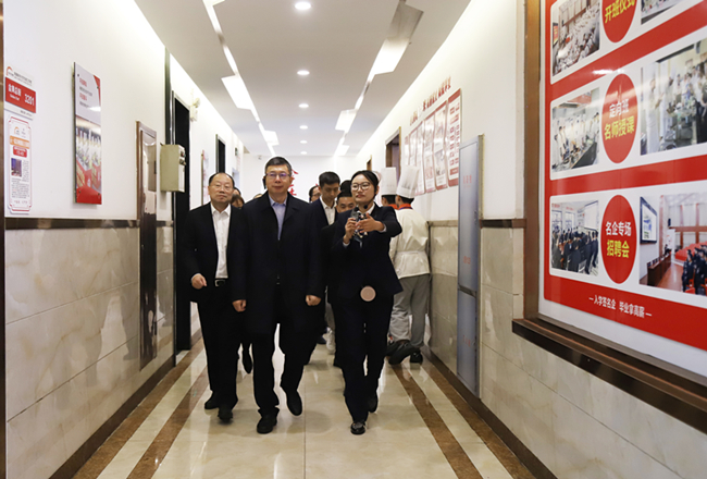 ���ҿ��Ŵ�ѧ��ί��ǡ�У�����¸�һ��ݰ�ٰ����¶�������