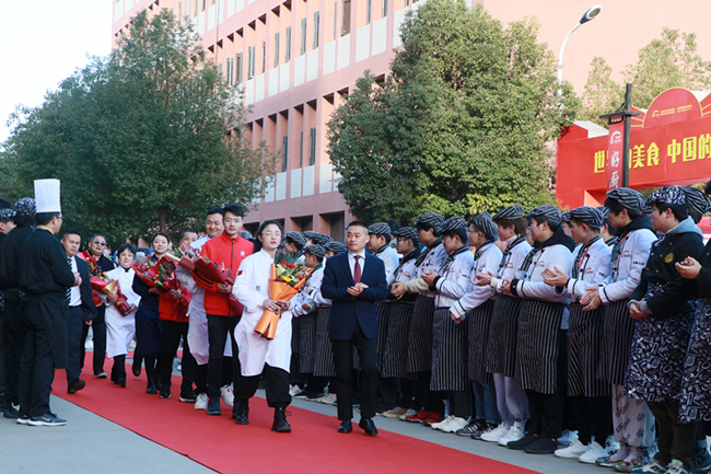 ��ҫ�����������¶���ѧ���ڵ�46�����缼�ܴ���ȫ��ѡ������ȡ�üѼ���