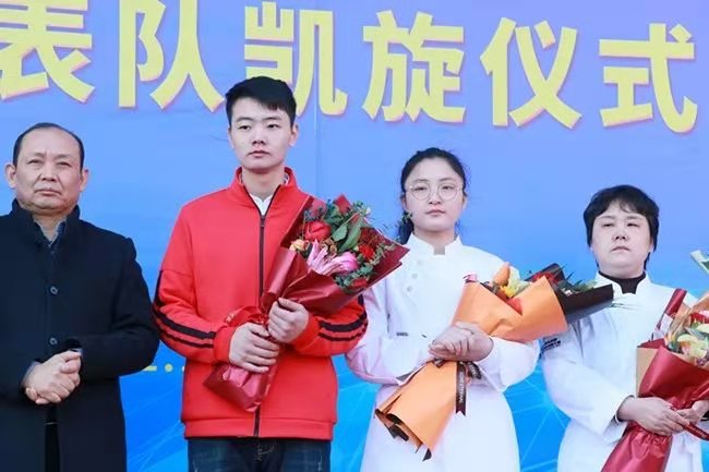 �ع�2020��չ��2021�������¶���2020ȫ����¼ǣ�