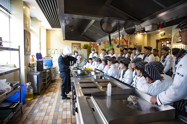 ���Ǽ��Ƶ�������У�ڿΣ������ٳɳ�