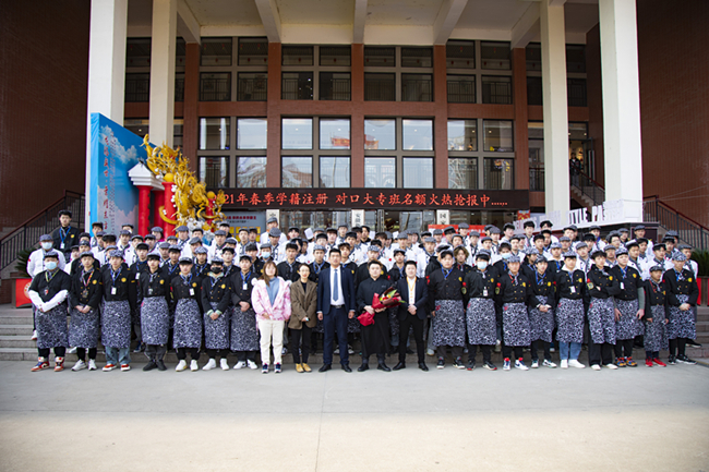 ���Ǽ��Ƶ�������У�ڿΣ������ٳɳ�