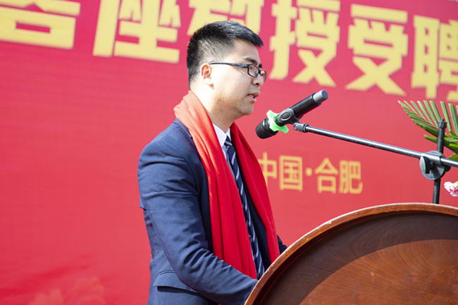  ϲѶ�������¶���2021����й���⿴�ʦ��У԰�߿���������Ƹ��ʽ����У¡�ؾ��У�