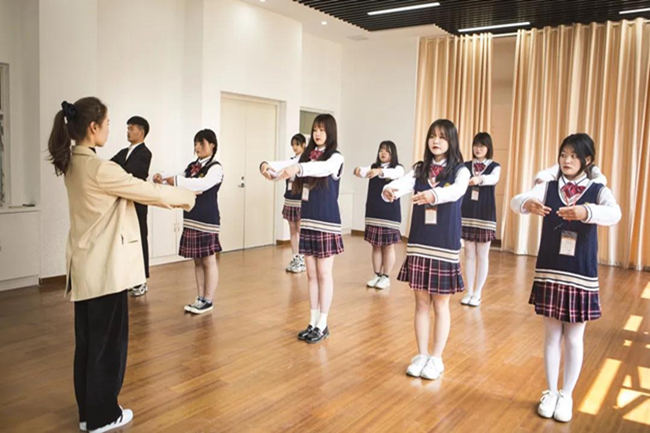 学子心声:学幼儿教育,创精彩人生,未来我要成为一名合格的幼儿教师