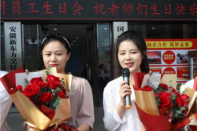 �����¶���Ա���������ջᣬ��ůͬ�У�������ůʱ��