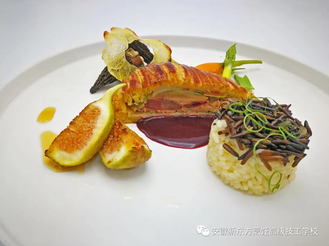 ���гɹ�չԲ��������