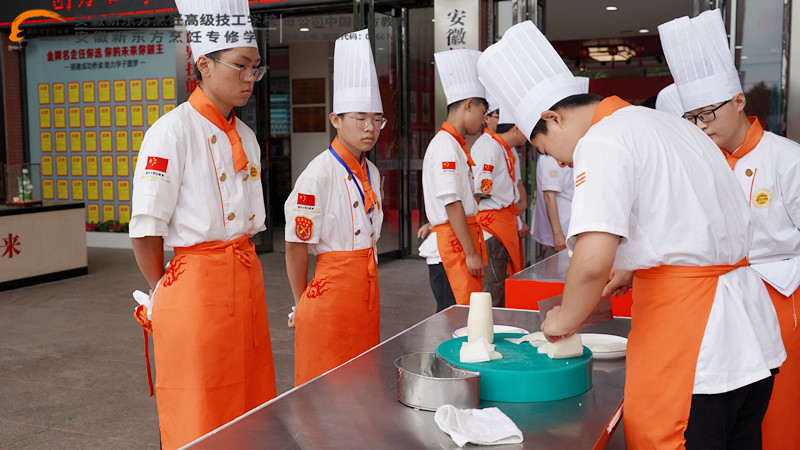 【刀工考核】带你见识厨房里的武林!