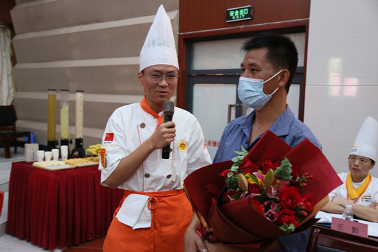 太好哭了!安徽新东方金典总厨20-12班家长鉴证会顺利举行!