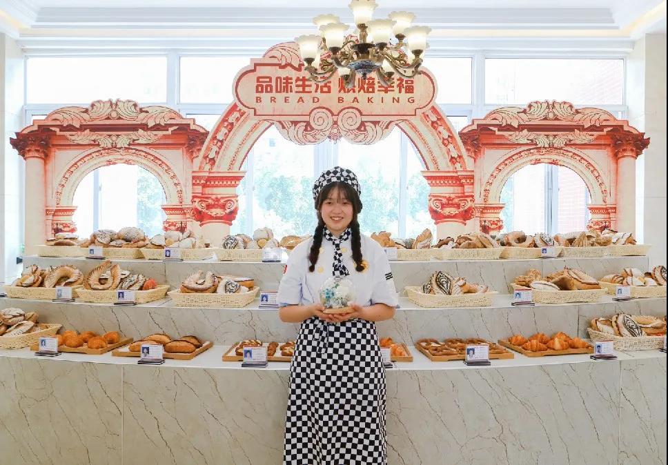 ���������¡�����ͮ��������Ĺ��´Ӱ����¶�����ʼ~