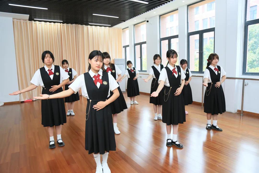 现在学幼教的优势在哪?为什么这么多学生报读幼教?