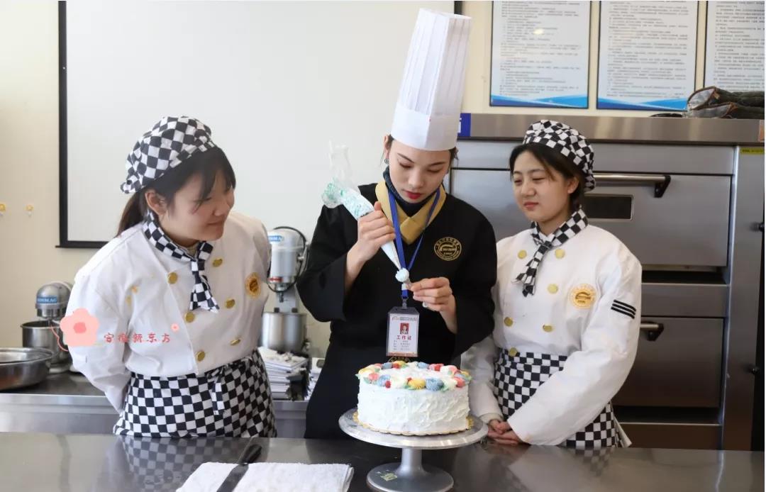 还在犹犹豫豫?好学校不等人,报名要趁早!