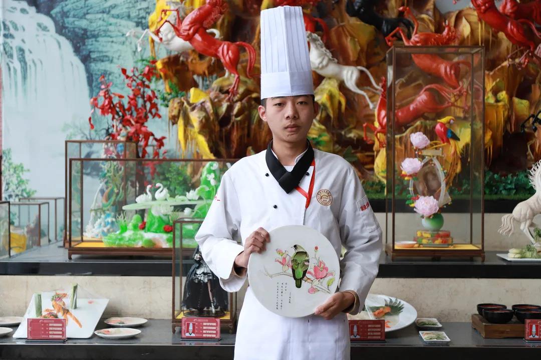 来安徽新东方烹饪学校学厨师,收获这些隐藏技能!