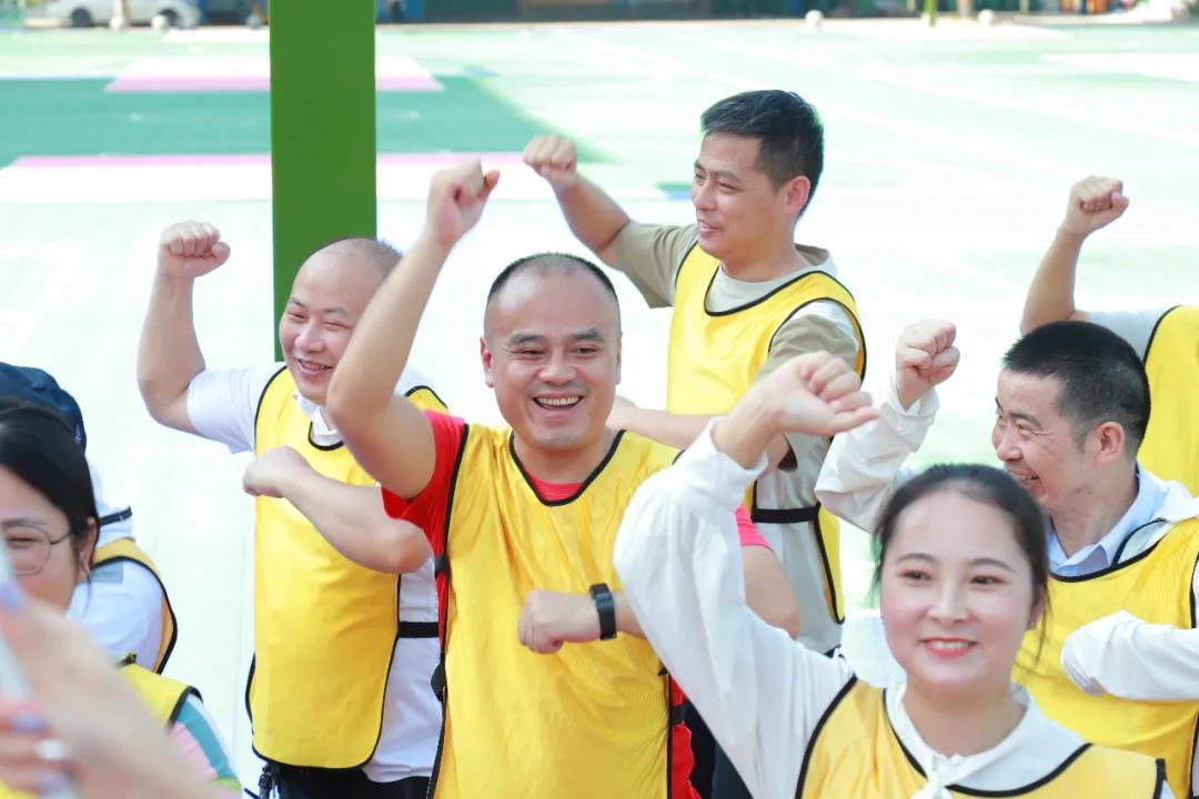 节日快乐!“宝藏”老师们