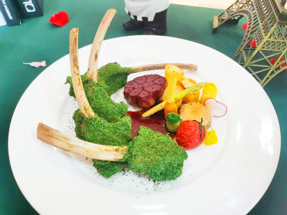 ����ѧ����Ʒչ��̫������~