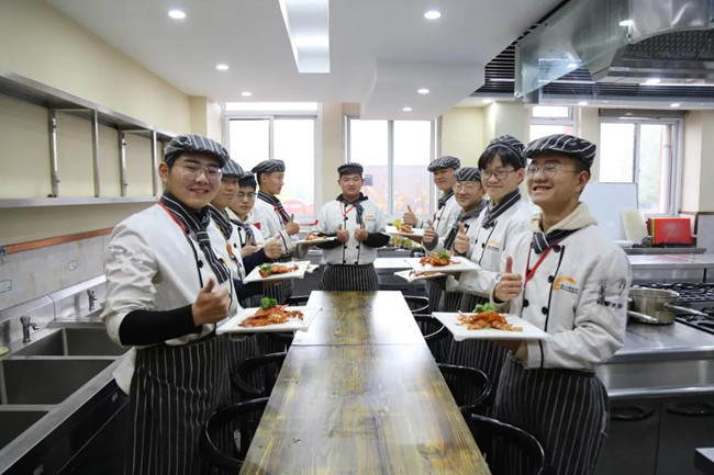 �������¶�����ӵ��һ��֮������ʵ��˵����