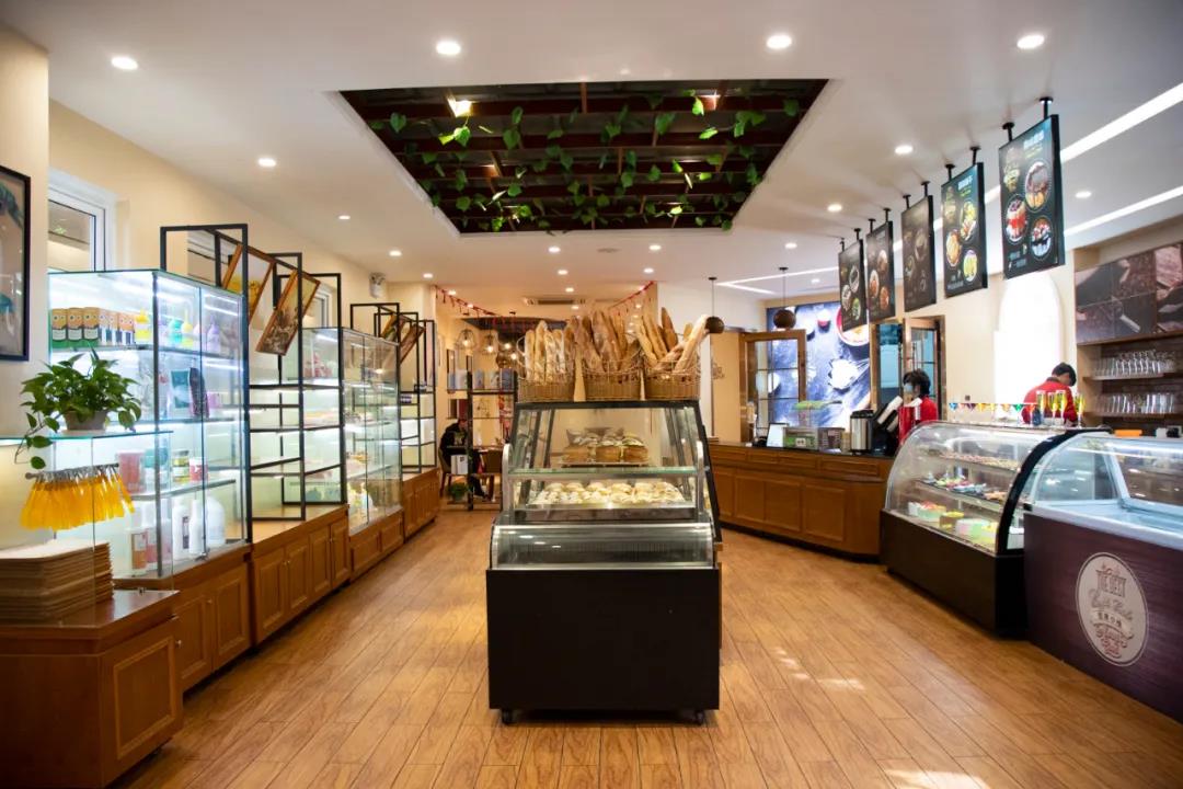 ѡѧУ��ʱ��רҵ��ѧУ�ĸ���Ҫ��