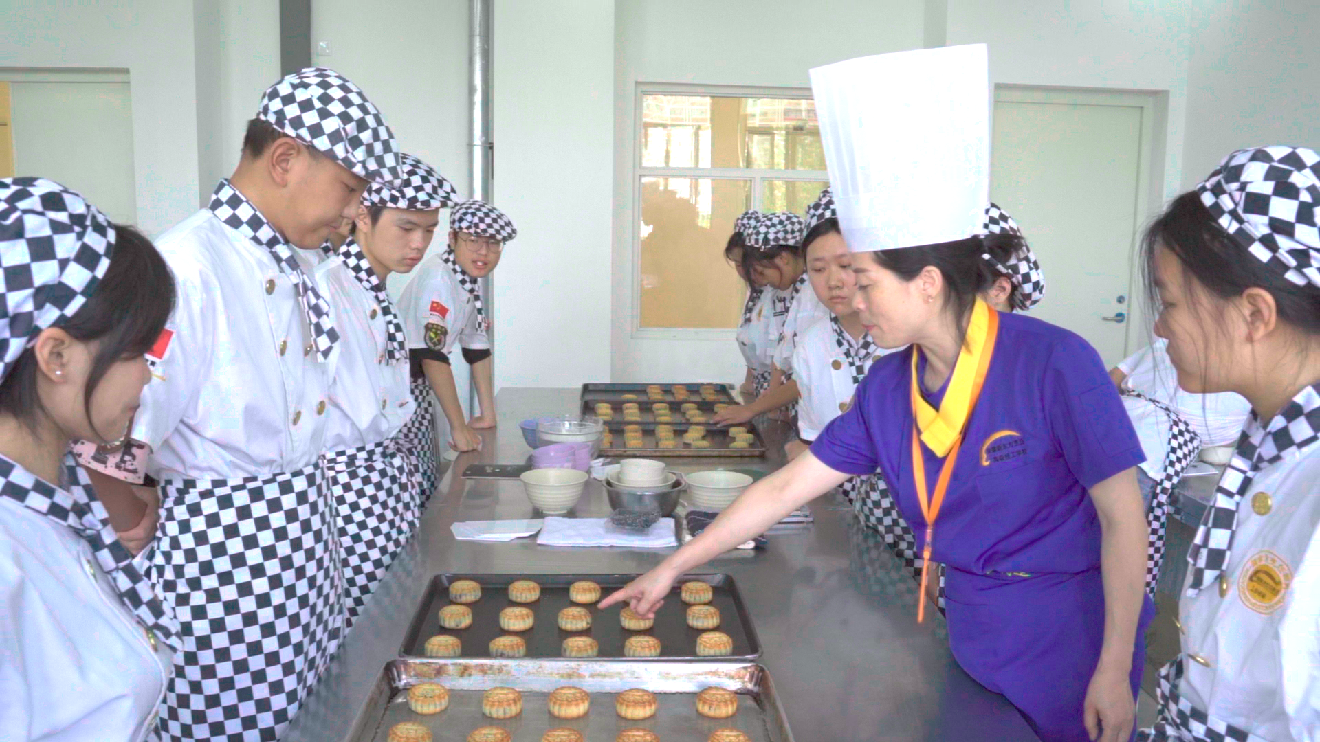 ������֣��������������¶������صĹ��ڷ�ʽ~