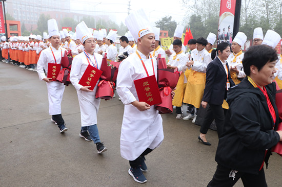 ���������������¶���ʦ����ȫ���������ְҵ���ܴ�����ȡ�üѼ���