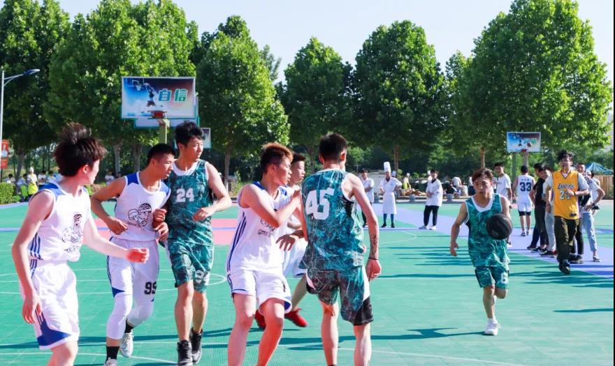 �ڰ����¶�������ͷ����ů˲��