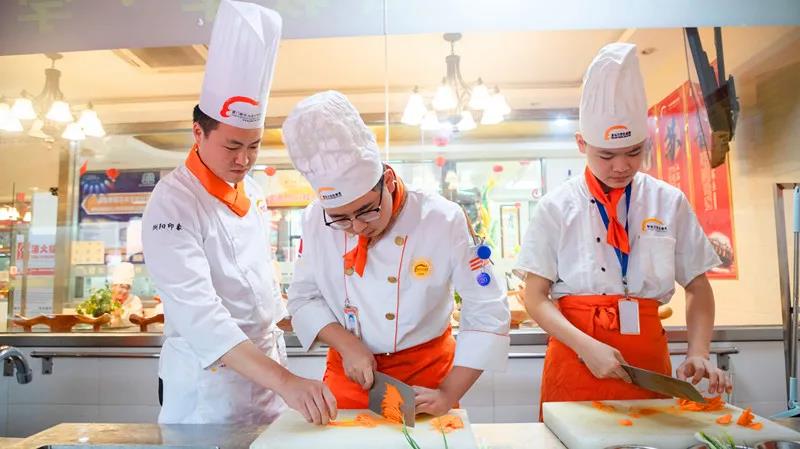 ʵʩ�������й��ж������������˲Ž����ܻ�ӭ