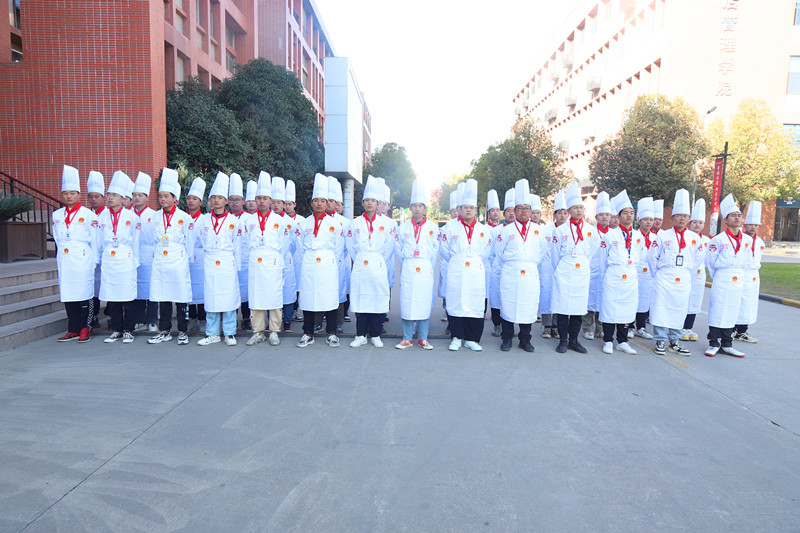 中餐学生阶段考核圆满举行