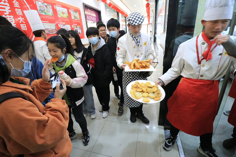 ��ĩ��ѧ��|Ȥζ���ã��Ӱ����¶�����ʼ��