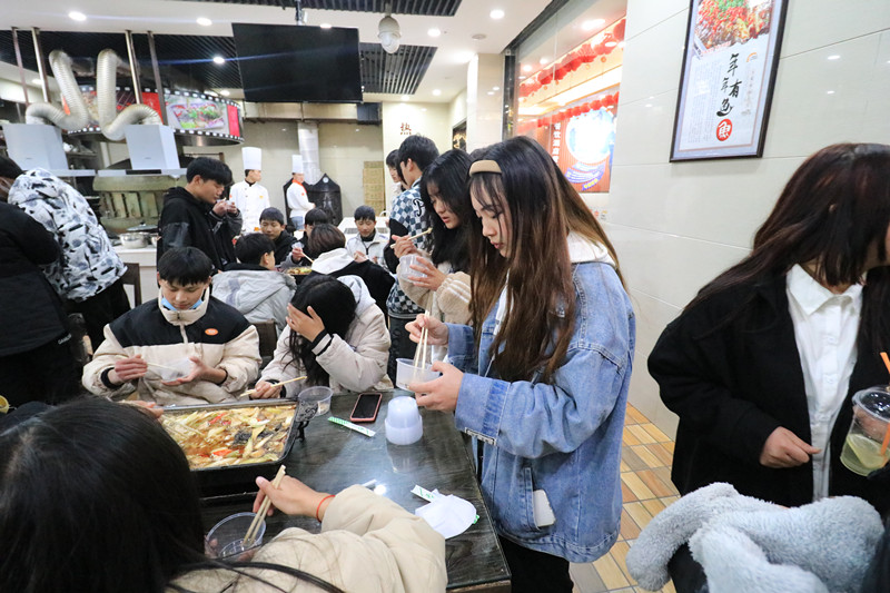 ��ĩ��ѧ��|Ȥζ���ã��Ӱ����¶�����ʼ��