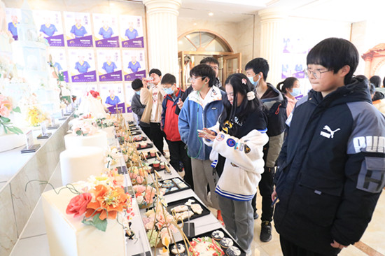 ��ĩ��ѧ��|Ȥζ���ã��Ӱ����¶�����ʼ��