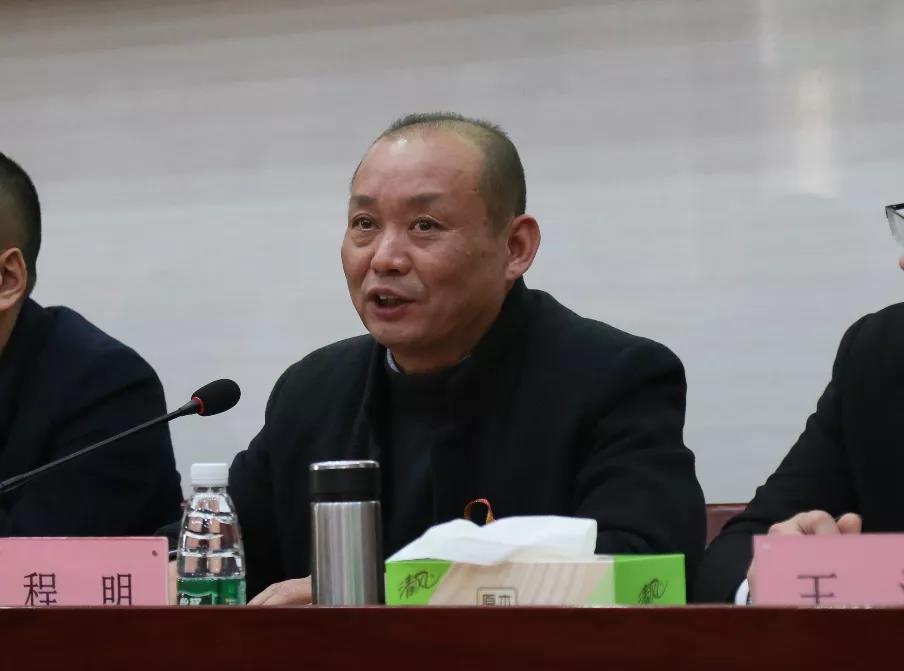 �ҳ���֤�� | ���ն���������¡����ѩ����������ůů