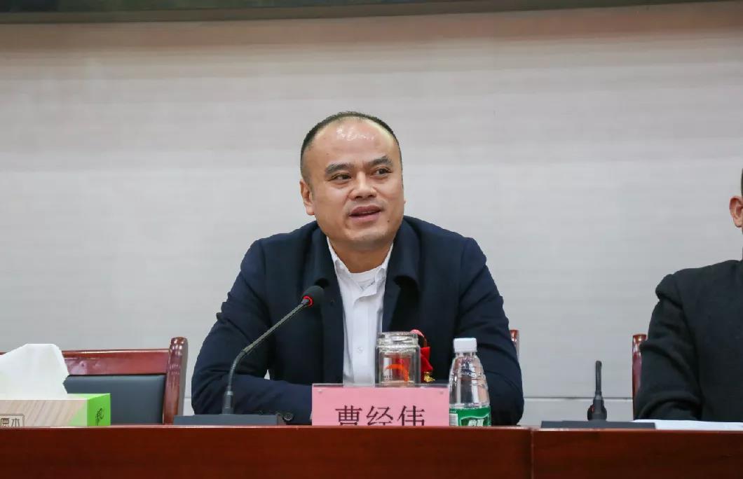 �ҳ���֤�� | ���ն���������¡����ѩ����������ůů