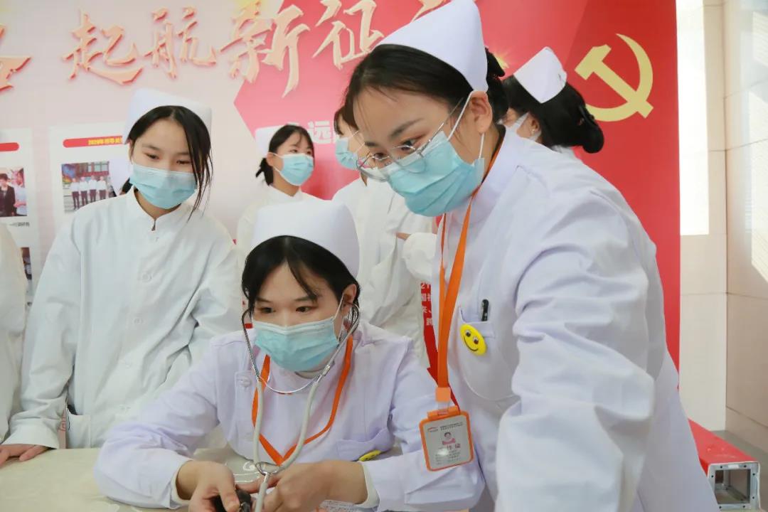 ����У���Ҹ��У���������ů����