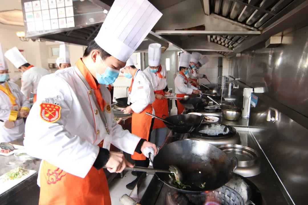 �˷����ȣ���ȼ�Ķ��������¶����Ȳ˽׶��Կ��ˣ�