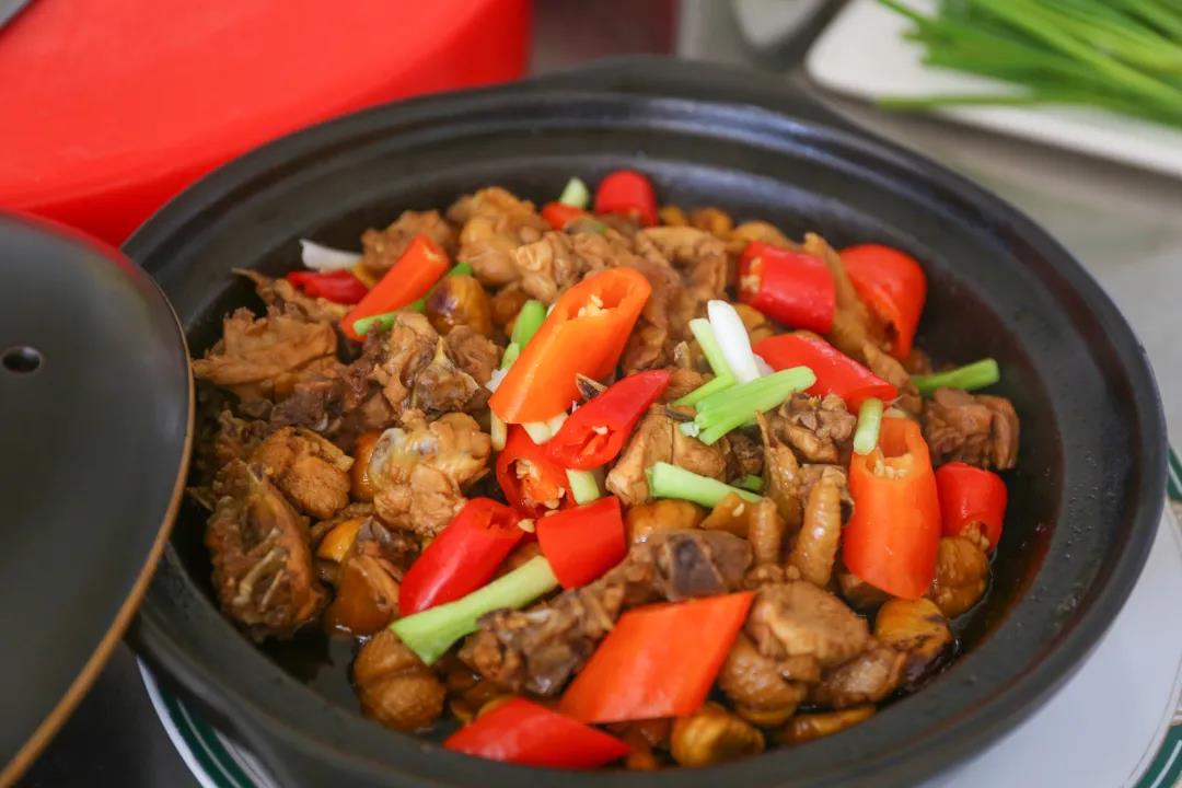 С����ѵѧУ����ã��������¶���С�Լ���