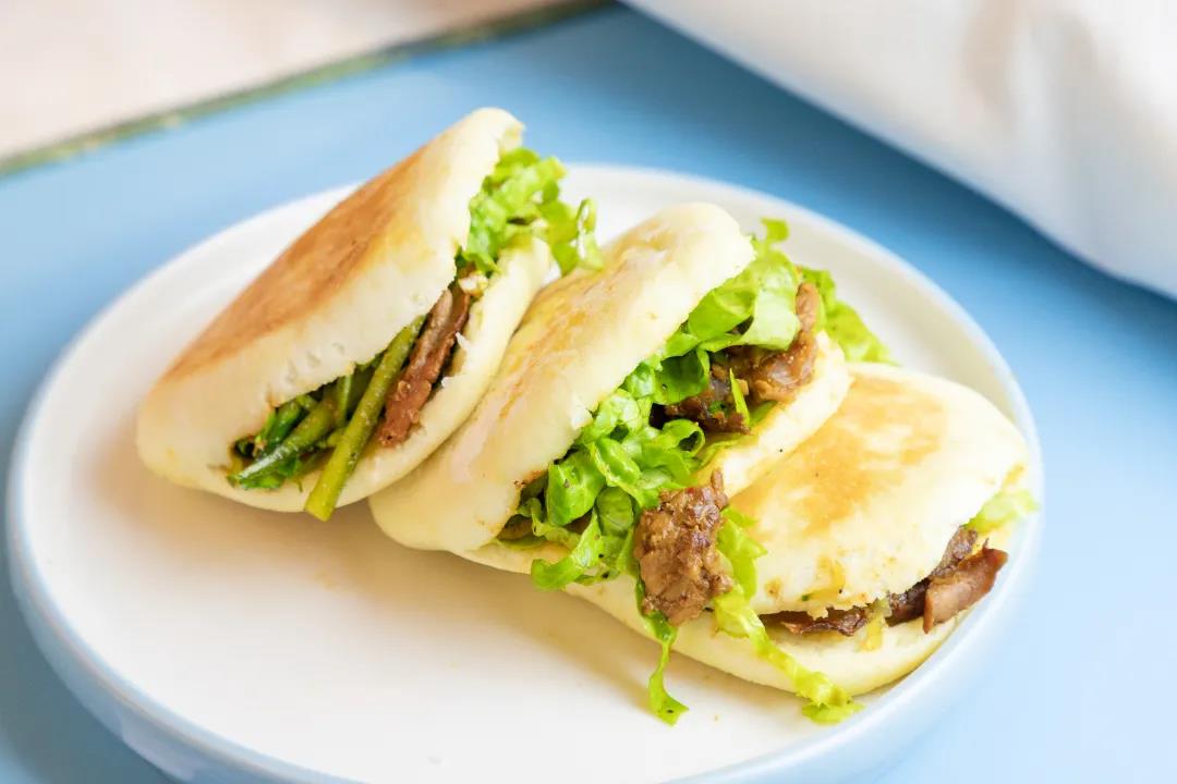 С����ѵѧУ����ã��������¶���С�Լ���