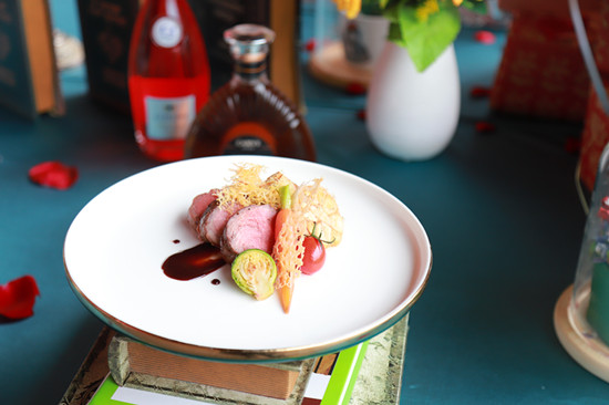 ������У|�����¶������˽�չ̨������+���ͣ����ۼӱ�