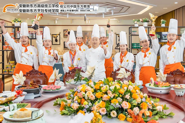 男孩,会烹饪的你真帅!